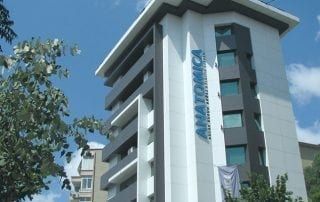 mejor-clinica-trasplante-capilar-turquia